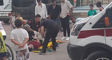 Bilecik'te seyir halinde devrilen motosiklet sürücüsü yaralandı