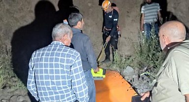 Bingöl'de bal toplamaya giden 55 yaşındaki adam, kayalıklardan düşerek hayatını kaybetti