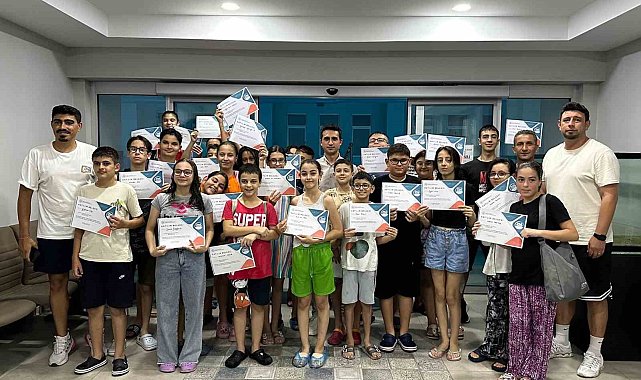 Bozdoğan'da gençler sertifikalarına kavuştu