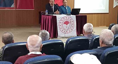 Bozüyük'te üreticiler yeni destekleme modeli ve işlenmeyen arazilerin kiraya verilmesi konusunda bilgilendirildi