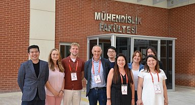 BŞEÜ'de, 'Sürdürülebilir Kalkınma ve Döngüsel Ekonominin Sağlanmasında Mikroalgle' konferansı gerçekleştirildi