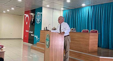 Burhaniye MYO' da açılış dersi geleneği bu yılda devam etti