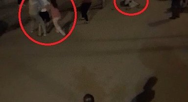 Bursa'da sokakta karşılaştığı husumetlisini bıçaklayarak ağır yaraladı, o anlar kamerada