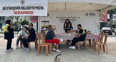 Büyükşehir Atakum'da vatandaşı dinliyor