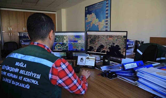 Büyükşehir Belediyesi hafriyat kamyonlarını uydu takip sistemi ile denetliyor