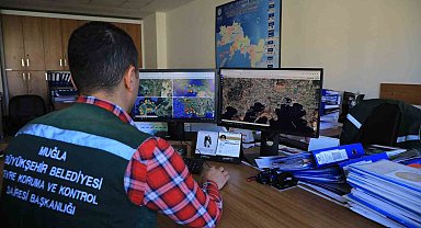 Büyükşehir Belediyesi hafriyat kamyonlarını uydu takip sistemi ile denetliyor