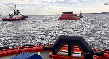 Çanakkale Boğazı'ndan geçen 'Esenkıyı' yedeklisi makine arızası yaptı
