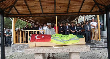 Cansız bedeni 17 gün sonra bulunan kaptan son yolculuğuna uğurlandı