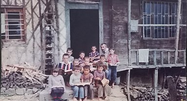 Çaykaralı Hafız Mehmet Bayraktar talebeleri ile buluştu