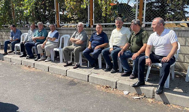 Çopuroğlu'ndan yanan fabrikanın sahiplerine 'geçmiş olsun' ziyareti