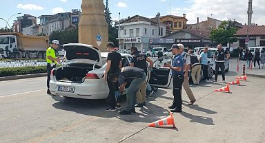 Çorum'da polis ekiplerinden şok uygulamaları sürüyor