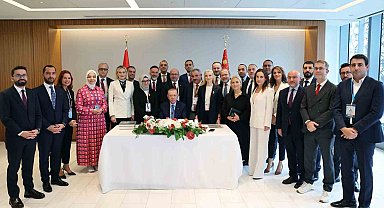 Cumhurbaşkanı Erdoğan, Türkevi'nde gazetecilerin sorularını yanıtladı