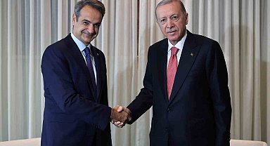 Cumhurbaşkanı Recep Tayyip Erdoğan, Yunanistan Başbakanı Kyriakos Miçotakis'i kabul etti.
