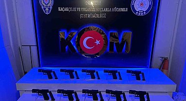 Denizli'de şüphelinin üzerinden ruhsatsız silah ve uyuşturucu haplar ele geçirildi