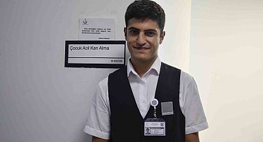 Depremzede genç, tedavi gördüğü hastanede işe başladı