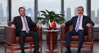 Dışişleri Bakanı Fidan, Venezuela Dışişleri Bakanı Gil ile görüştü