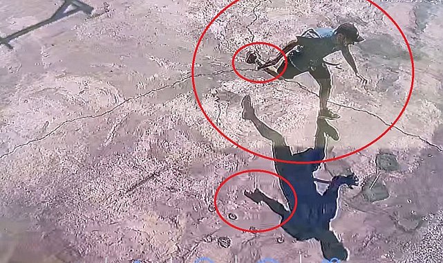 Diyarbakır'da iş yerinin önünde oturan şahsın silahlı saldırıya uğradığı anlar güvenlik kamerasında