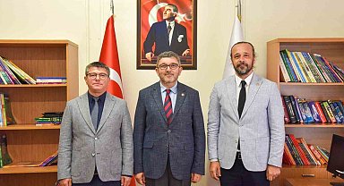 Doç. Dr. Yasin Acar göreve başladı