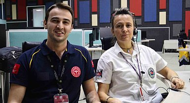 Doktor anne, oğlu ile 'mesai arkadaşı' oldu