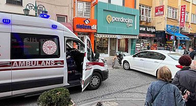 Duba önünde duraklayan araç ambulansın geçişine engel oldu
