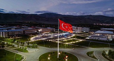 Dünyanın en etkili bilim insanları listesinde EBYÜ'den 4 akademisyen yer aldı