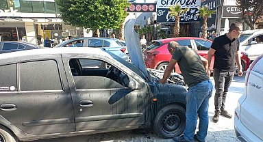 Düzce'de seyir halindeki araçta yangın
