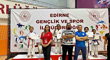 Edirne'de gururlandıran 'Sakarya' tablosu