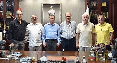 Efsanelerden Başkaç Ataç'a ziyaret