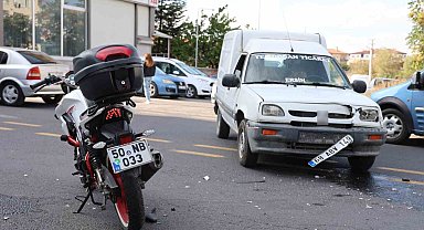 Ehliyetsiz sürücü kazaya neden oldu: 3 yaralı