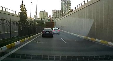 Elazığ'da makas atan sürücü kameralara yansıdı