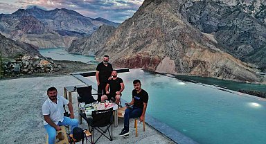 Erzurum - Artvin sınırında modern bir cazibe merkezi: Sonsuz havuz