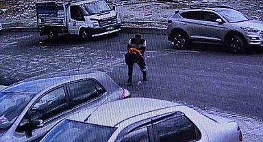 Erzurum'da bir kazadan şok eden görüntüler