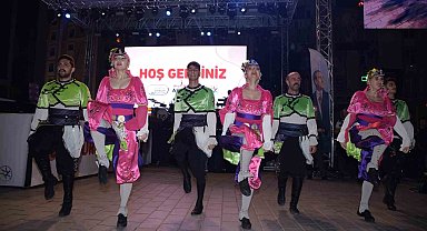 Esenyurt'ta 3. Kardeş Kültürler Festivali vatandaşların yoğun ilgisiyle başladı