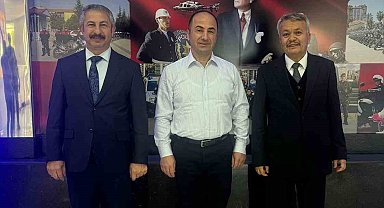 Eski müdürlerden Eskişehir İl Emniyet Müdürlüğü'ne ziyaret