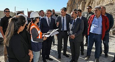 Eski Van şehrindeki restorasyon çalışmalarınım devam ediyor