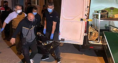 Eskişehir'de çöp ev vakası: Ceset koku nedeniyle zor çıkarıldı