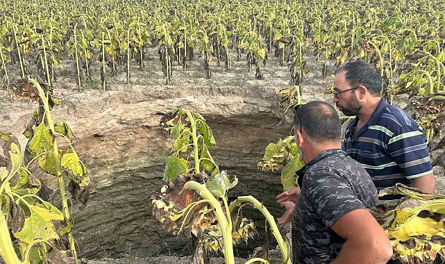 Eskişehir'de dev obruk oluştu