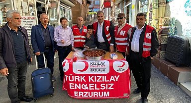 Esnafa lokma ikram ettiler