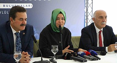 Fatma Betül Sayan Kaya: "Gittiğimiz illerde 'erken seçim mi var?' diye soruyorlar"