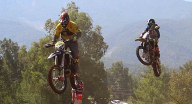 Fethiye'de Süper Enduro Şampiyonası Heyecanı