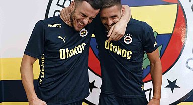 Filip Kostic: "İlk günden itibaren Fenerbahçe'ye gelmek istedim"