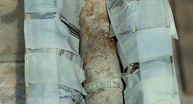 Fransızların attığı patlamamış top mermisi cami enkazında bulundu