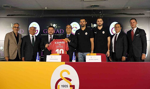 Galatasaray Erkek Voleybol Takımı'nın sırt sponsoru GSYİAD oldu