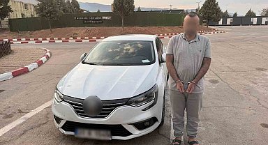 Gaziantep'te göçmen kaçakçılığı organizatörü suçüstü yakalandı