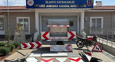 Gaziantep'te levha çalan şüpheli yakalandı