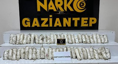 Gaziantep'te tır tekerleğine gizlenmiş 124 kilo metamfetamin ele geçirildi
