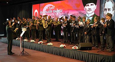 Gaziler Günü: Gaziler ve askerlerden oluşan koro konser verdi