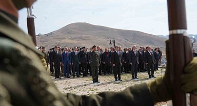 Gaziler Günü kutlamaları Bayburt'ta törenle başladı