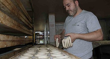 Giresun'un asırlık lezzet mirası; susamsız pekmezli simit