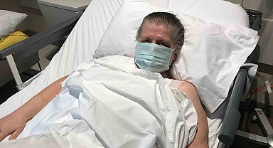 Göğsünden boynuna kadar uzanan 7 kiloluk kitleyi taşıyan Özcan'ın tümörü temizlendi